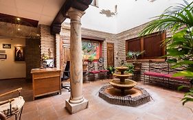 Arte Vida Suites&Spa